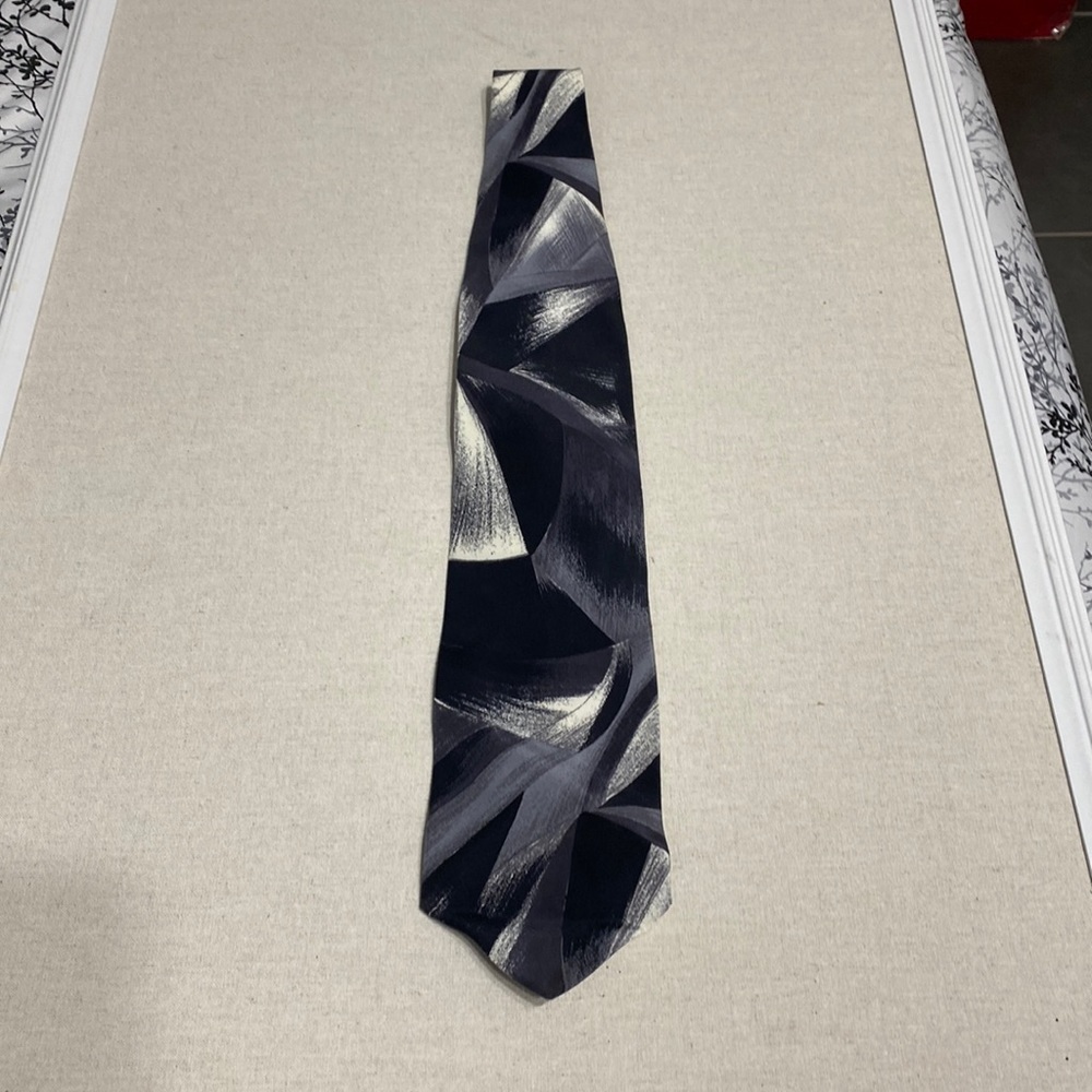 Tie